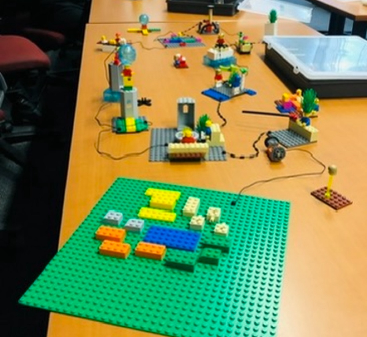 Intelligence collective atelier LEGO Serious Play
